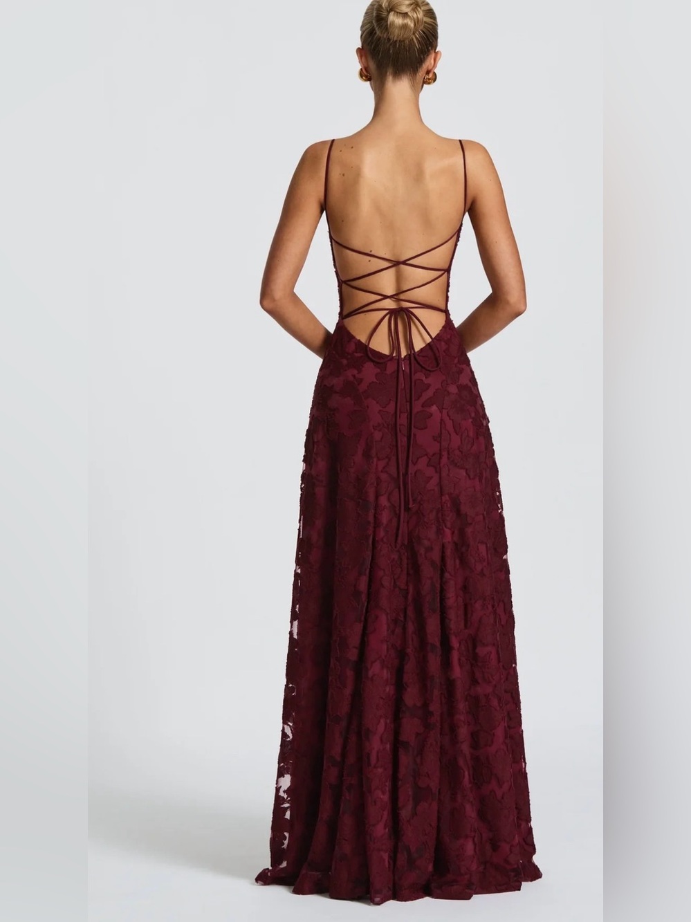 Backless maxi dress burgundy